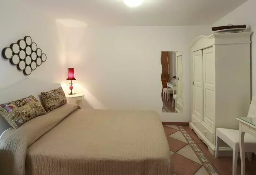 Majatalo Camera Elena In Palazzo Stapane