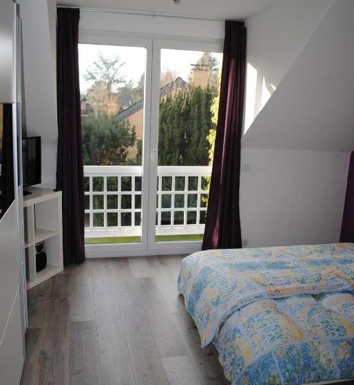 پانسیون Villa Donar