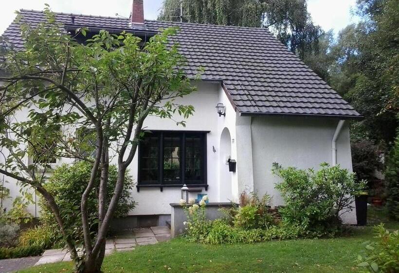 پانسیون Villa Donar