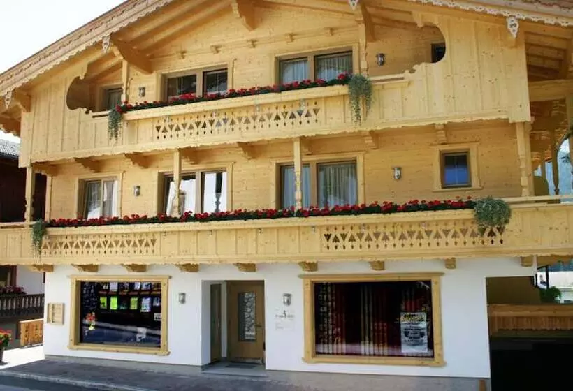 Das Gästehaus Schneider Am Dorfplatz