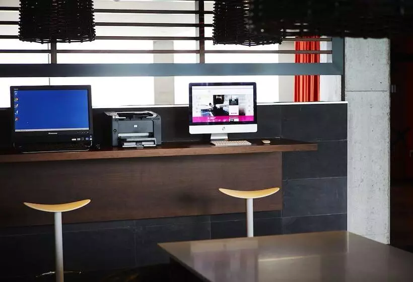 Alt Hotel Halifax Airport