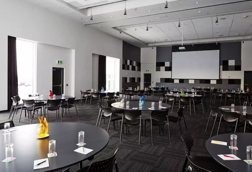 Alt Hotel Halifax Airport