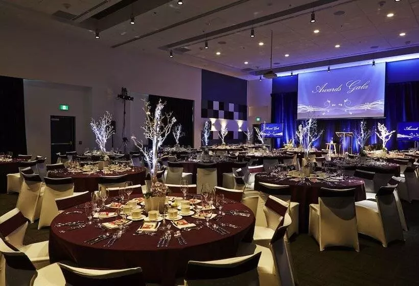 Alt Hotel Halifax Airport