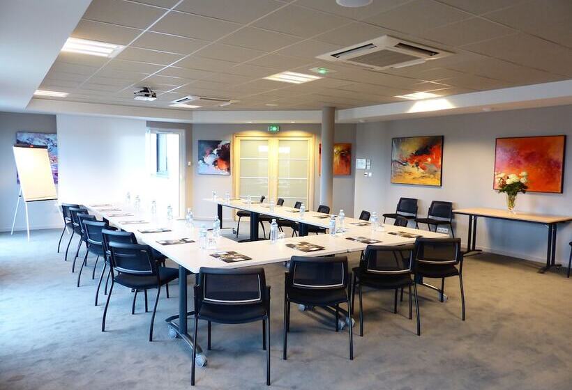 Brit Hotel Le Galion & Spa