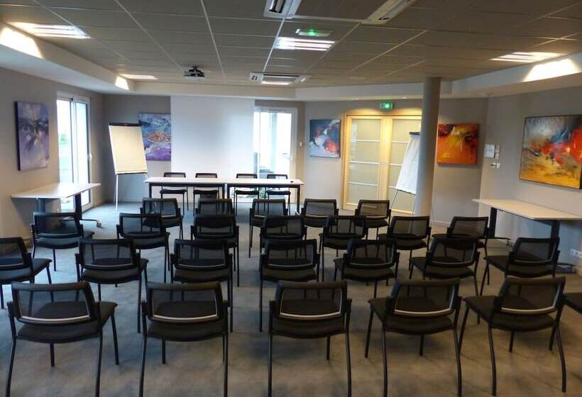 Brit Hotel Le Galion & Spa