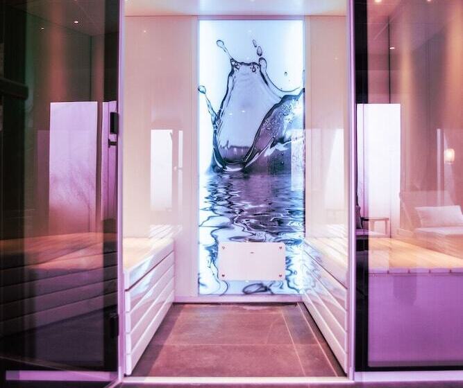 Brit Hotel Le Galion & Spa