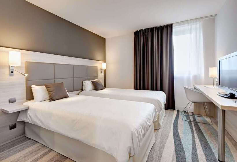 Brit Hotel Vendée Mer