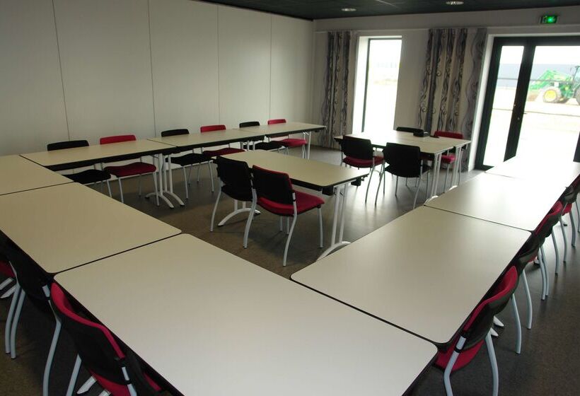 Brit Hotel Vendée Mer