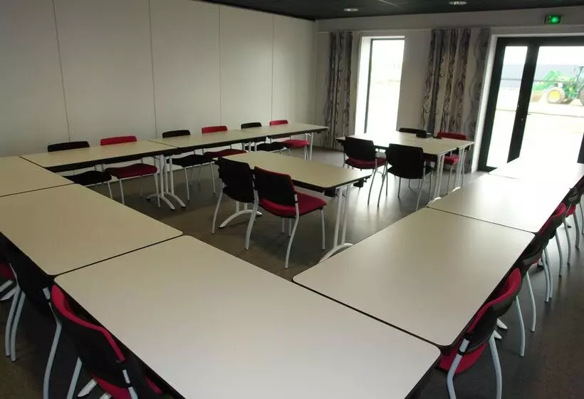 Brit Hotel Vendée Mer