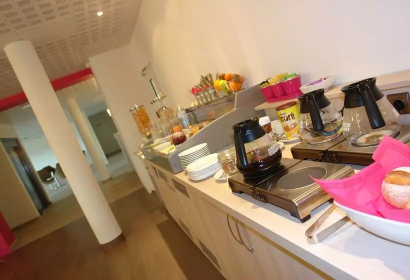 Brit Hotel Vendée Mer