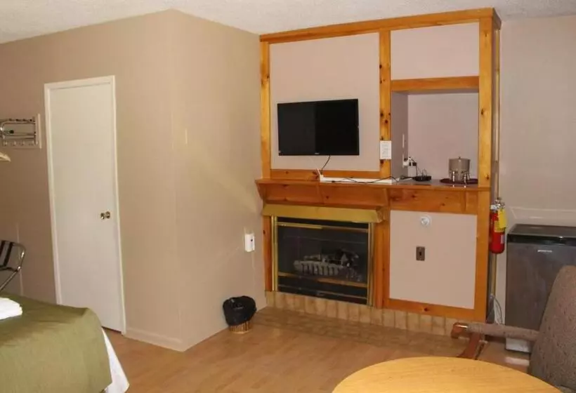 호텔 Colonial Resort1000islands