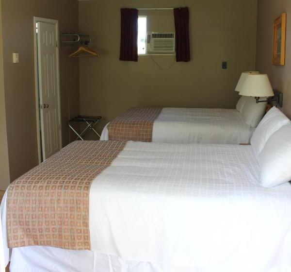 호텔 Colonial Resort1000islands