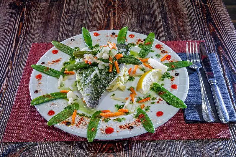 Garrigae Distillerie De Pezenas Hotellerie & Spa