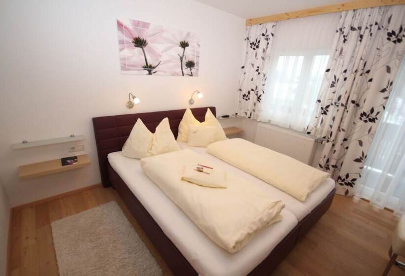 Отель Gasthof Waldwirt