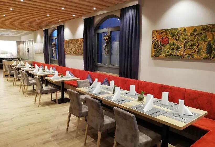 ホテル Gasthof Zum Stollhofer