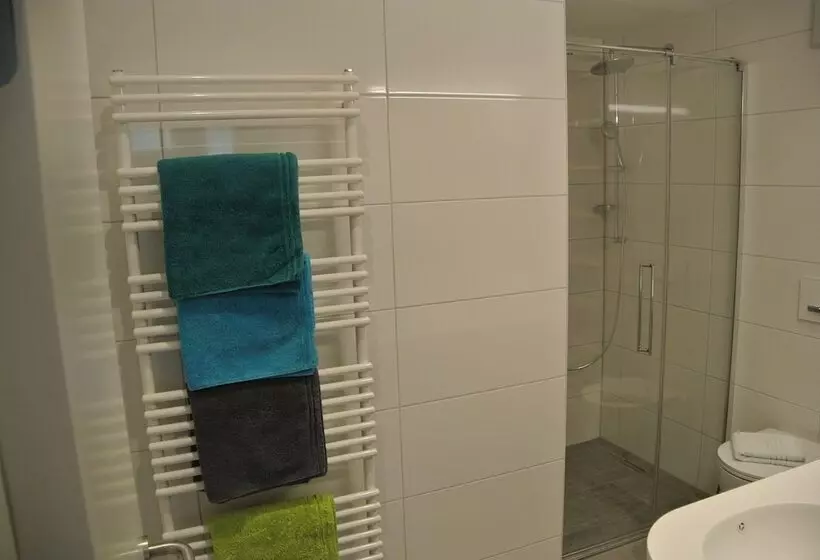 ホテル Gasthof Zum Stollhofer