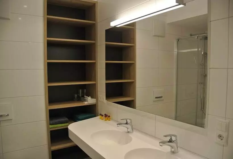 ホテル Gasthof Zum Stollhofer