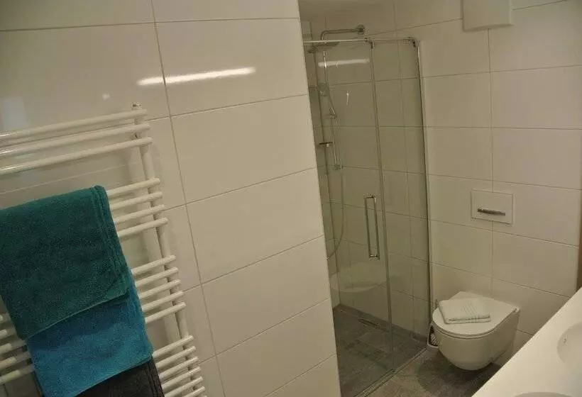 ホテル Gasthof Zum Stollhofer