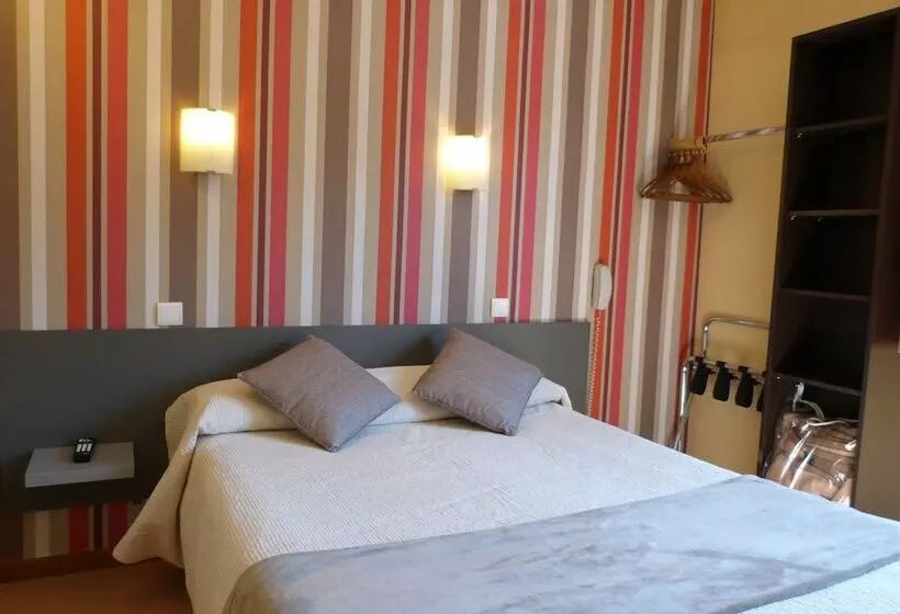 בית מלון כפרי Hôtel Kennedy