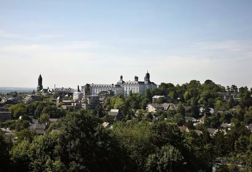 Hotelli Kardinal Schulte Haus