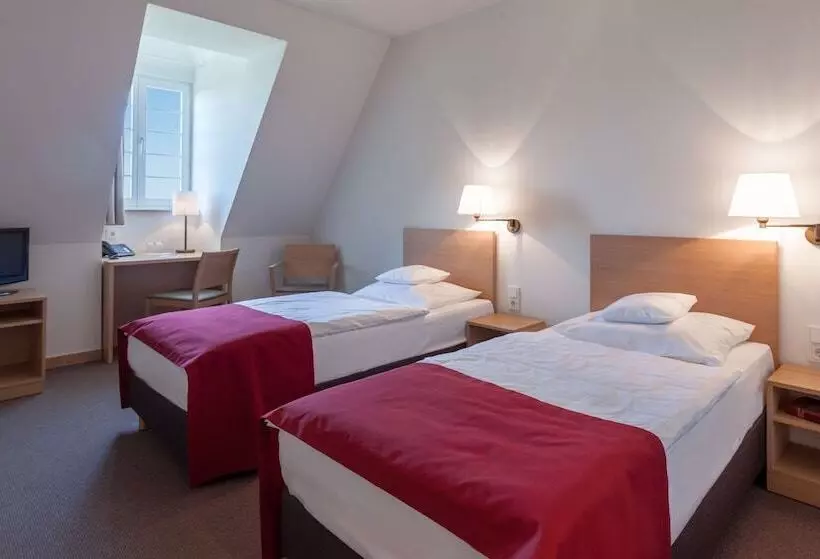 Hotelli Kardinal Schulte Haus