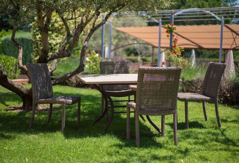 هتل Le Pre Saint Michel