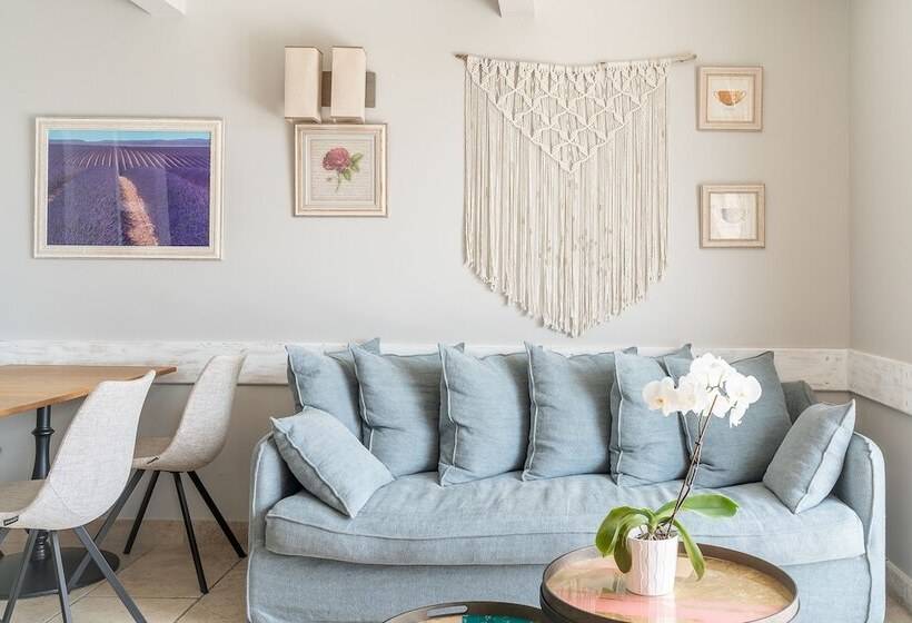 هتل Le Pre Saint Michel