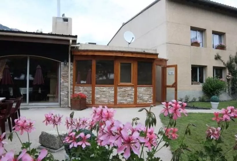 Logis Hotel Restaurant Spa Le Lac