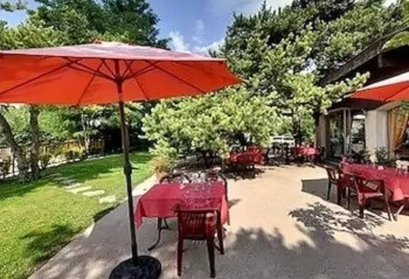 Logis Hotel Restaurant Spa Le Lac