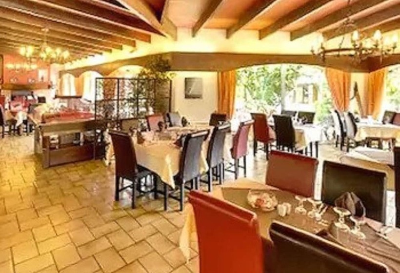 Logis Hotel Restaurant Spa Le Lac