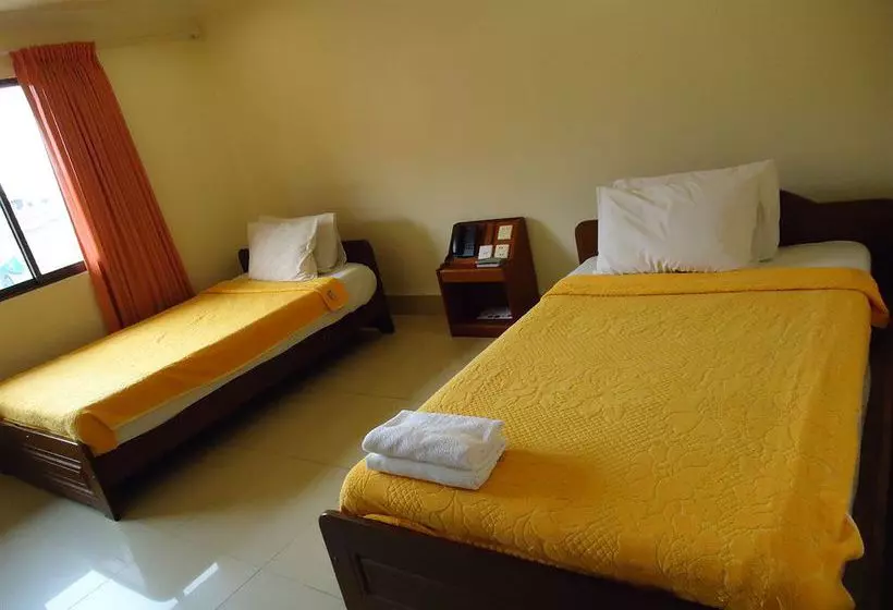 Отель Phkar Chhouk Tep 2