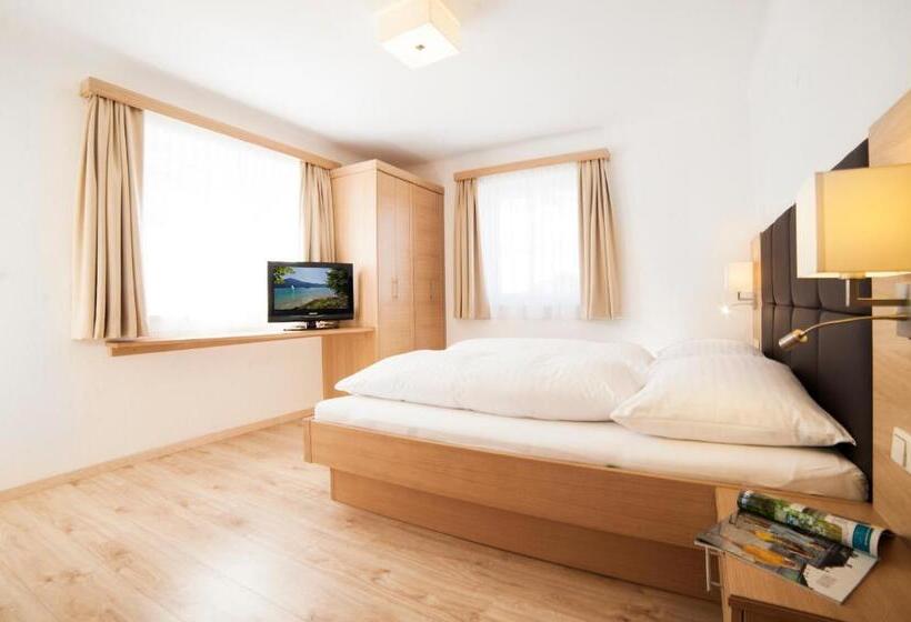 בית מלון כפרי Römerhof