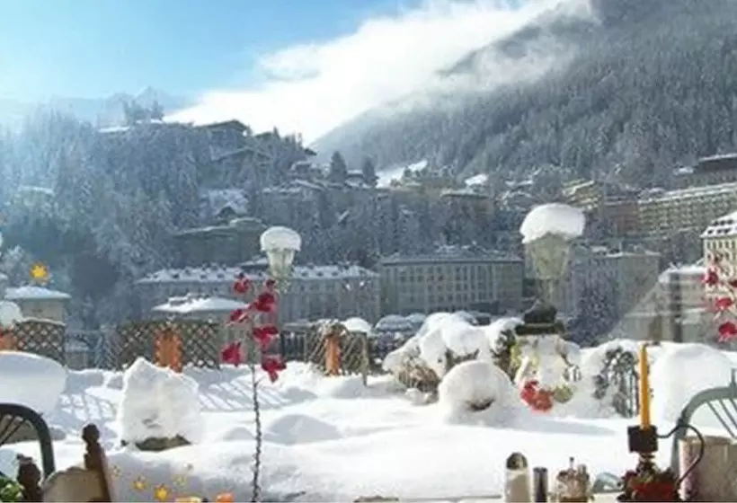 בית מלון כפרי Kur Sportpension Villa Anna