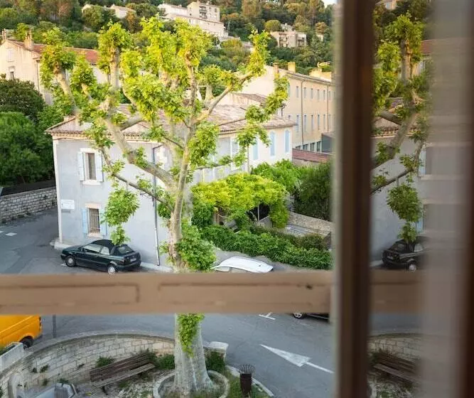 هتل Sainte Anne Apt