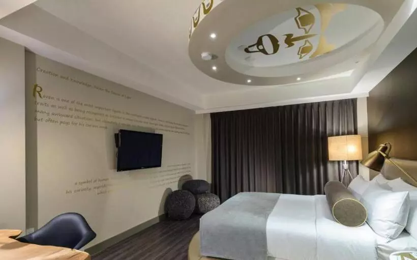 בית מלון כפרי Skwachays Lodge