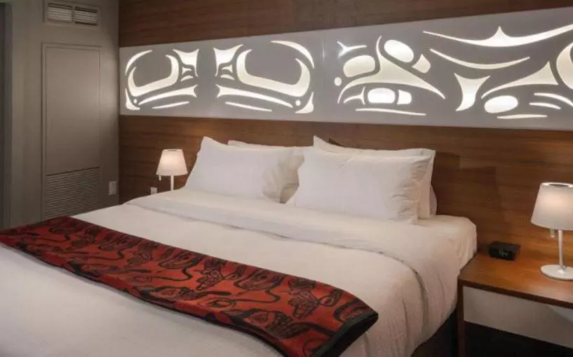 בית מלון כפרי Skwachays Lodge