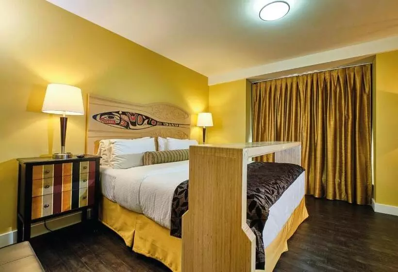 בית מלון כפרי Skwachays Lodge