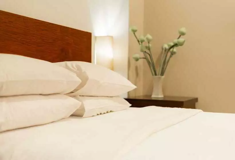 בית מלון כפרי Skyline Boutique