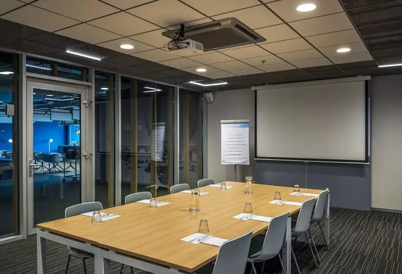 Szálloda Tulip Inn Eindhoven Airport