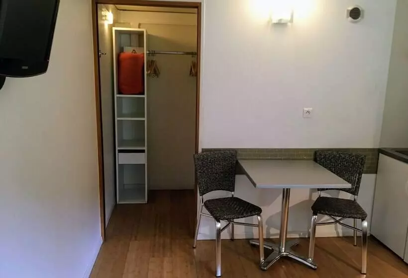 Hôtel Pierre Blanche