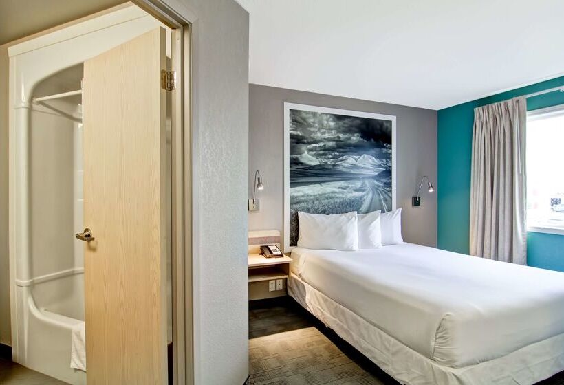 Мотель Home Inn Medicine Hat