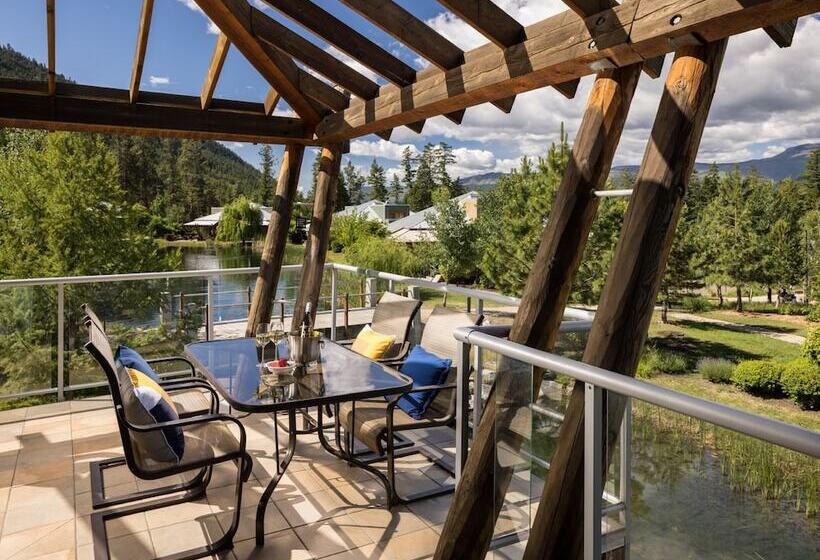 Курорт Outback Lakeside Vacation Homes