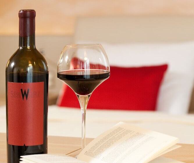 Strandhotel Am Weissensee