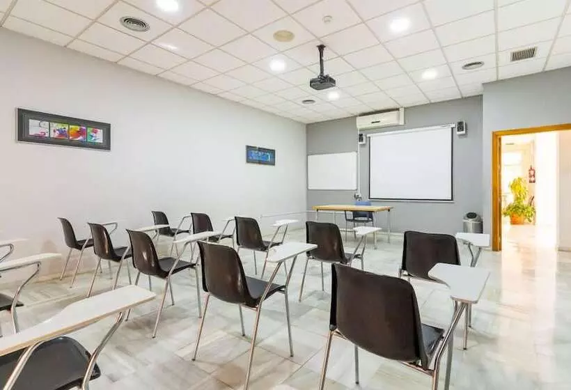 Albergue Inturjoven Sevilla