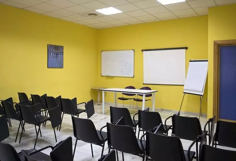 Albergue Inturjoven Sevilla