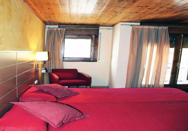 Apartamentos Arans 3000