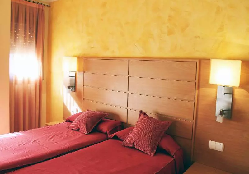 Apartamentos Arans 3000