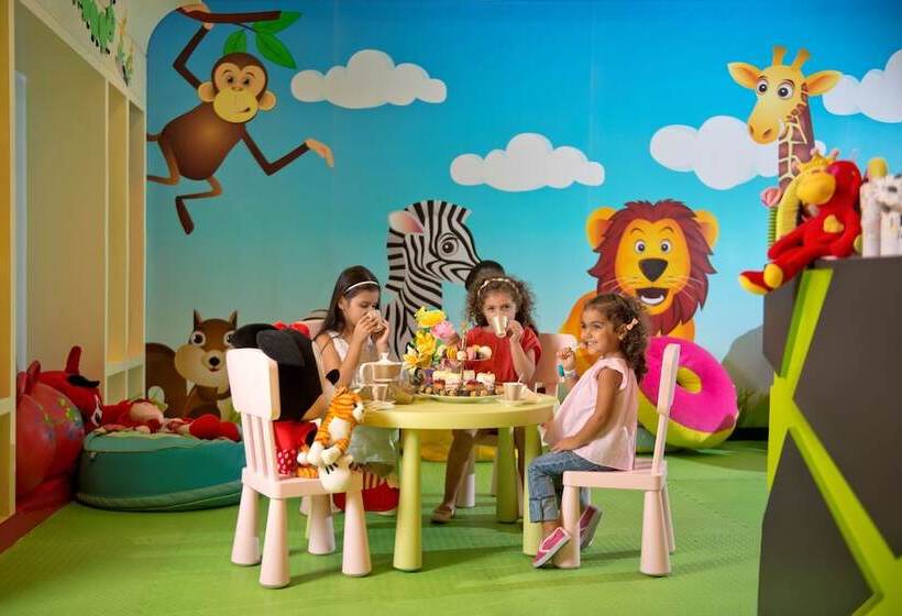 Damac Maison Mall Street