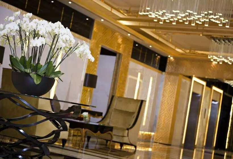 Damac Maison Mall Street