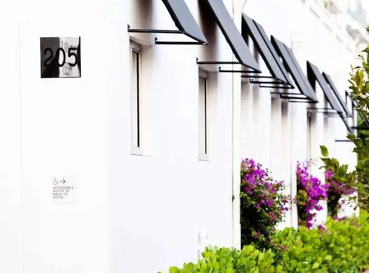 Отель Blanc Kara Adults Only